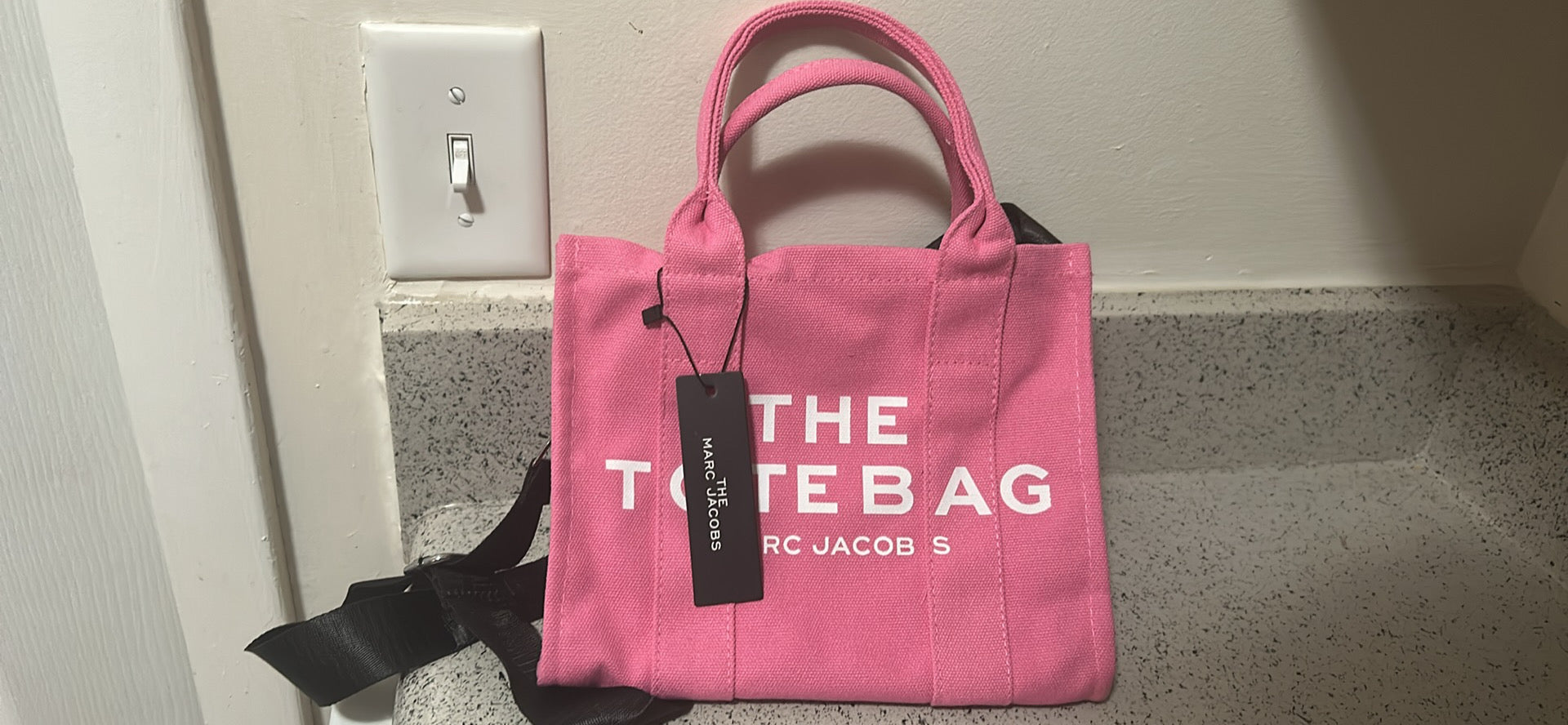 Pink tote